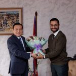 शिक्षामन्त्री पोखरेलसँग चिनियाँ राजदूतको शिष्टाचार भेटवार्ता