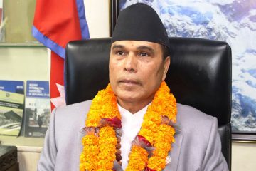 प्रहरीले पूर्वमन्त्री विक्रम पाण्डे पक्राउ