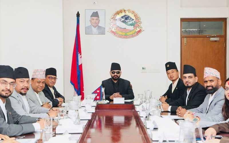 प्रधानमन्त्रीले बोलाए मन्त्रिपरिषद्को बैठक