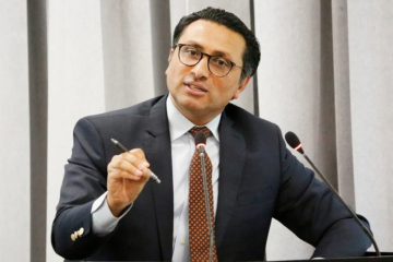 अहिले नेपाल आर्थिक छलाङको प्रस्थान बिन्दुमा छ: अर्थमन्त्री डा.स्वर्णिम वाग्ले